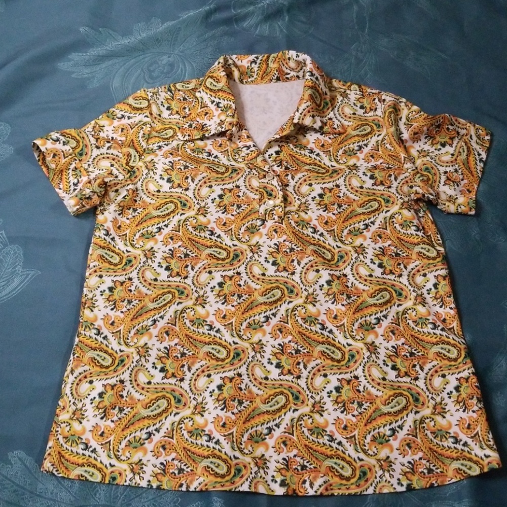 Cute Vintage Paisley Print Blouse - Picture 8 of 8